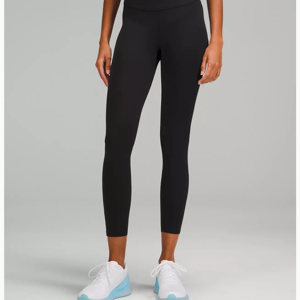Lululemon Base Pace HR Tight 25”